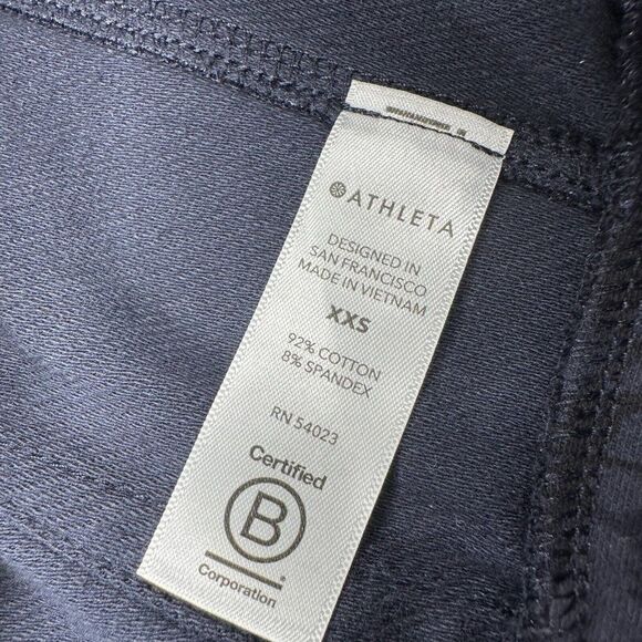 Athleta Farallon Cropped Sweatshirt Blue Camo - Picture 6 of 11